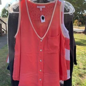 Margo & Sebastian split back top